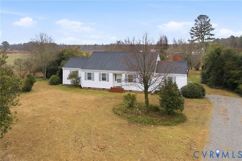 6184 Henderson Rd, Stony Creek, VA, 23882-2705 | Card Image