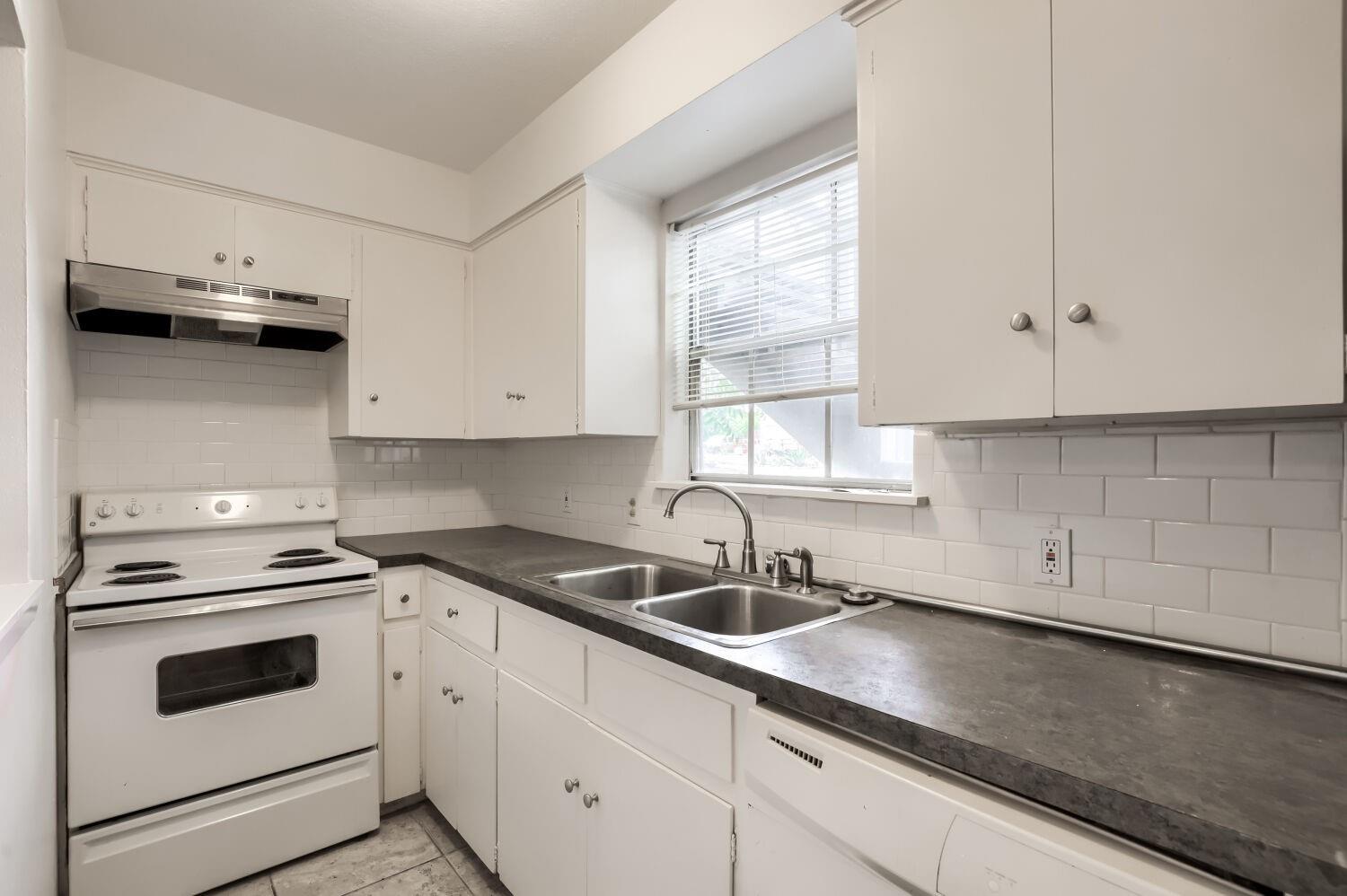 Residential Lease in Austin 5