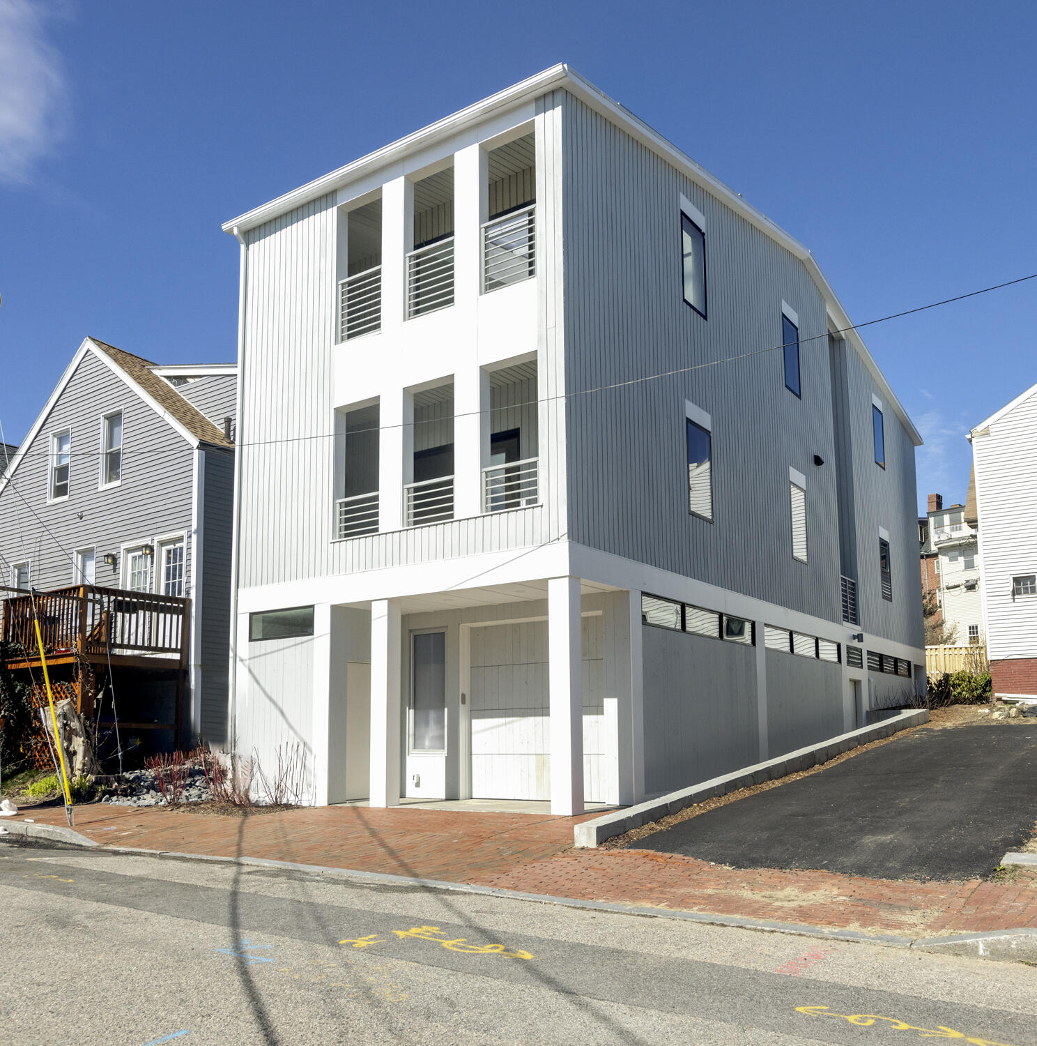 Salem St, Portland, ME 04102