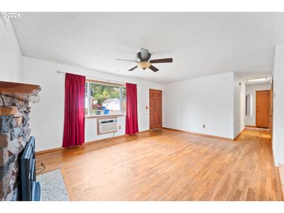 3210 I St, House other with 3 bedrooms, 2 bathrooms and 2 parking in Washougal WA | Image 3