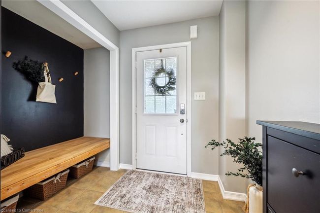 184 Norwich Rd, Townhouse with 3 bedrooms, 3 bathrooms and 3 parking in Breslau ON | Image 4