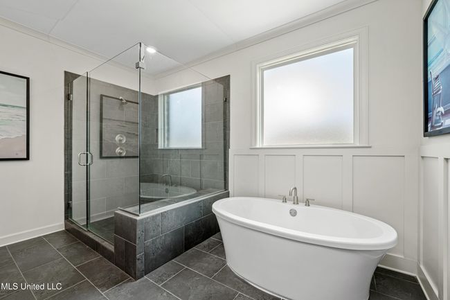 Primary Bath | Image 22