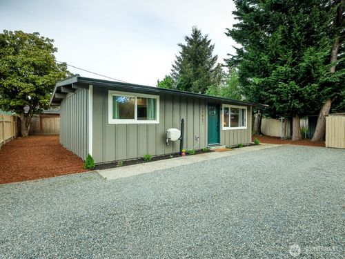 31952 W Bagwell St, Carnation, WA, 98014 | Card Image