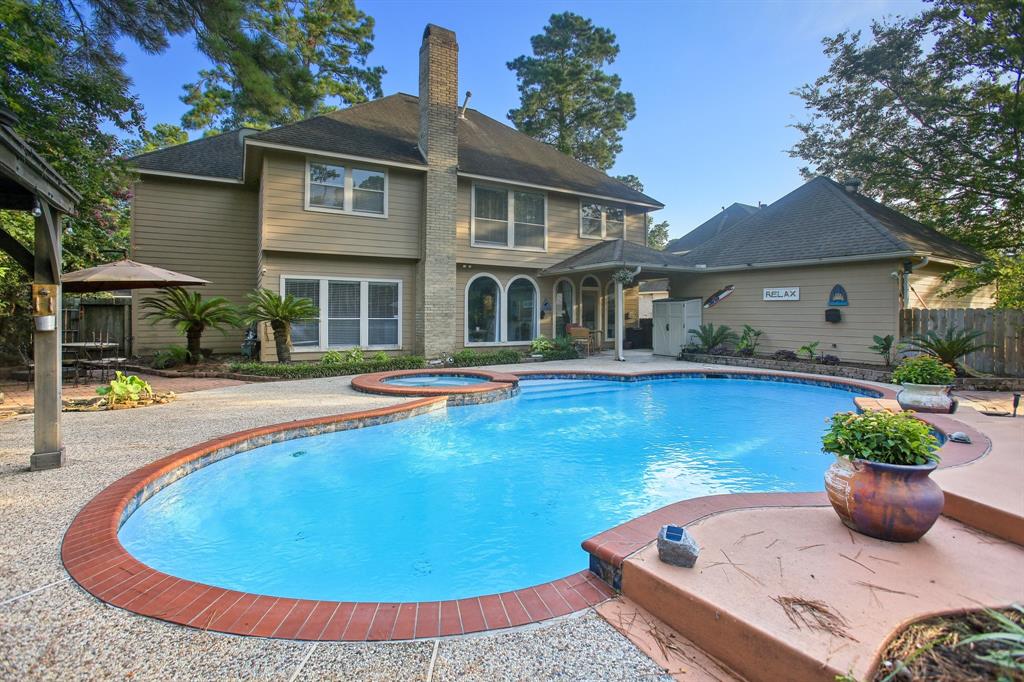 Lofty Maple Trl, Kingwood, TX 77345