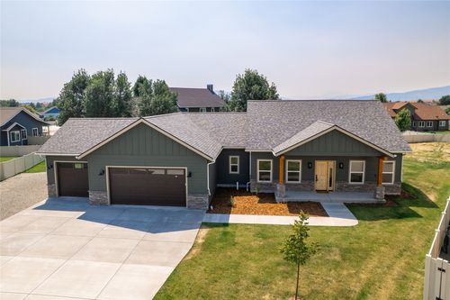 208 Junebug Ct, Kalispell, MT, 59901-9588 | Card Image