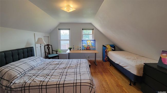 34 Evergreen Ln, House other with 4 bedrooms, 1 bathrooms and null parking in New Hyde Park NY | Image 21
