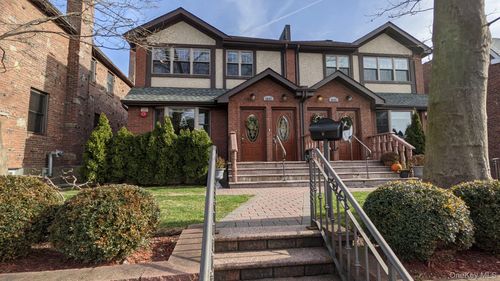 46-45 193rd St, Flushing, NY, 11358 | Card Image
