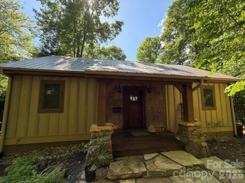 47 Falls Crossing Road, Burnsville, NC, 28714 | Card Image