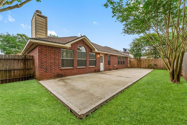 1030 Evandale Ln, House other with 4 bedrooms, 2 bathrooms and 2 parking in Sugar Land TX | Image 32