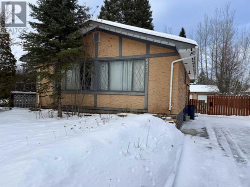 6812 Fairmont Cres, Prince George, BC, V2N2P5 | Card Image