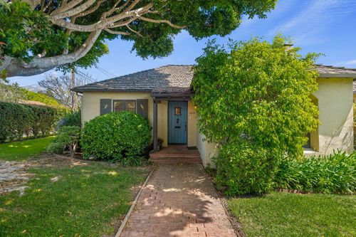 242 E Alamar Ave, SANTA BARBARA, CA, 93105-3049 | Card Image