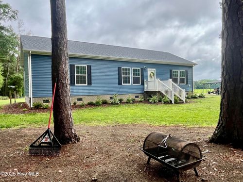 77 Sand Banks Rd, Eure, NC, 27935-9711 | Card Image