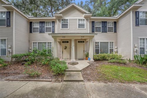 2228 Golden Oak Ln, VALRICO, FL, 33594-4172 | Card Image