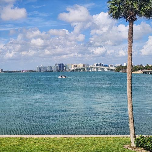 24-777 John Ringling Blvd, SARASOTA, FL, 34236-1550 | Card Image