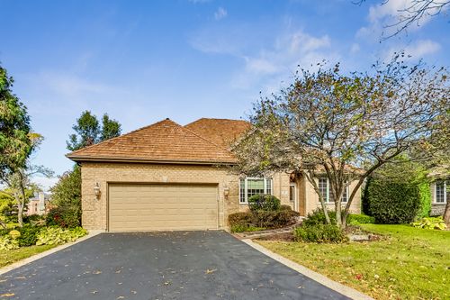 2 Carlton Court, Inverness, IL, 60010 | Card Image