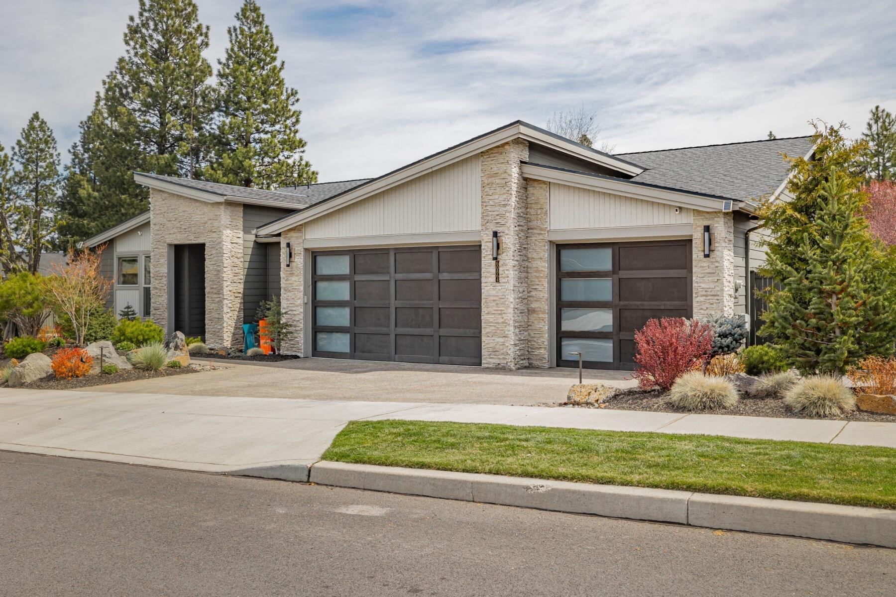 Headwaters Loop, Bend, OR 97702