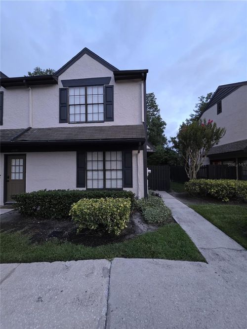 16638 Brigadoon Dr, Tampa, FL, 33618-1039 | Card Image