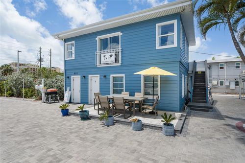 602 Poinsettia Ave, Clearwater Beach, FL, 33767-1635 | Card Image