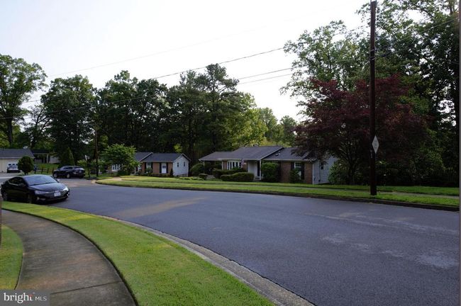 6403 Limerick Ct, House other with 4 bedrooms, 3 bathrooms and null parking in SPRINGFIELD VA | Image 44