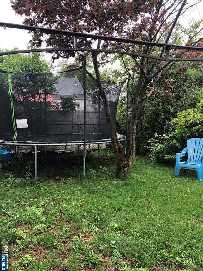 133 Front St, Home with 3 bedrooms, 3 bathrooms and null parking in North Arlington NJ | Image 6