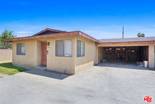 5211 Live Oak St, Home with 32 bedrooms, 16 bathrooms and 24 parking in Bell CA | Image 25