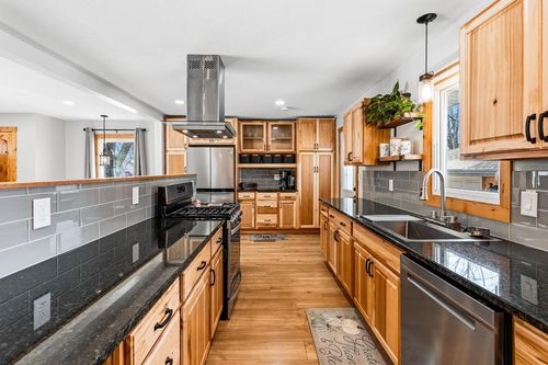 10804 Monroe Dr Ne, Blaine, MN, 55434-2718 | Card Image