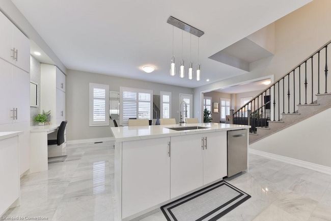 11 Mill Stone Terr, House other with 4 bedrooms, 4 bathrooms and 4 parking in Waterdown ON | Image 9