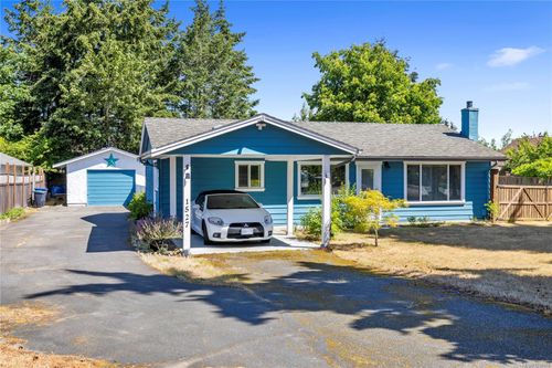 1527 Dalmatian Dr, Parksville, BC, V9P1Y8 | Card Image