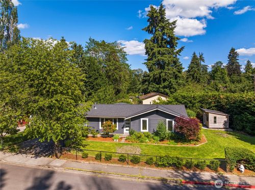 12404 95th Pl Ne, Kirkland, WA, 98034-2763 | Card Image