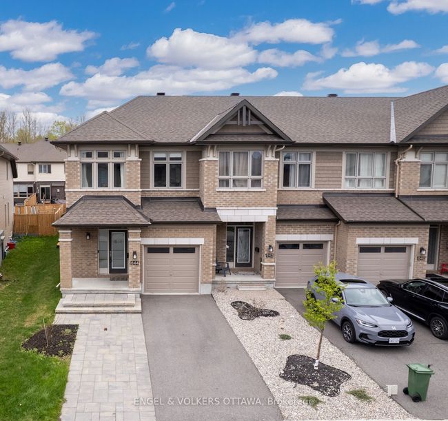 844 Quartet Ave, House attached with 4 bedrooms, 3 bathrooms and 2 parking in Gloucester ON | Image 32