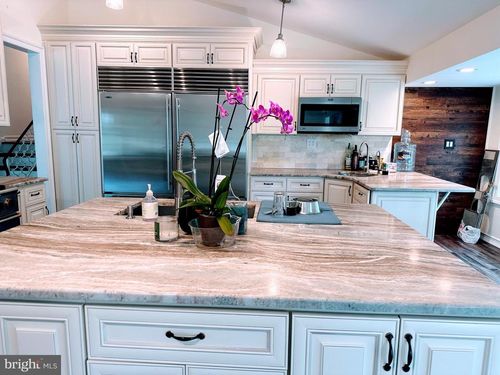 536 Cardinal Dr, Dresher, PA, 19025-1922 | Card Image