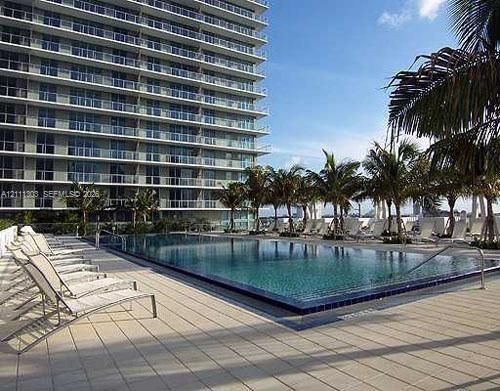 2324-n-1111 Sw 1st Ave, Miami, FL, 33130-5401 | Card Image