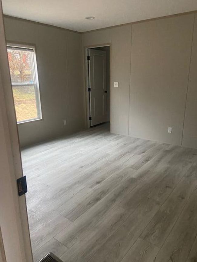 626 Sherwood Avenue Avenue, House other with 2 bedrooms, 2 bathrooms and null parking in Athens TN | Image 12