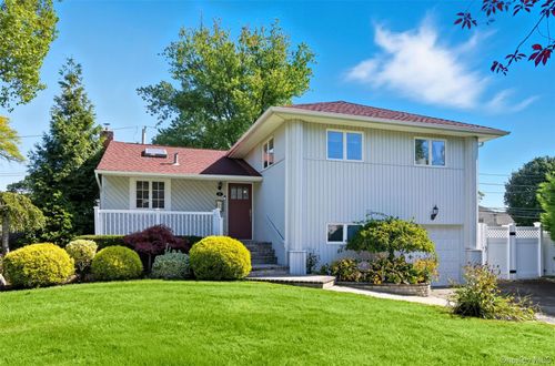 17 Willben Ln, Plainview, NY, 11803-2239 | Card Image