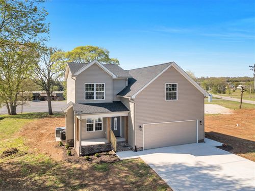 98 Country Club Blvd, Russellville, KY, 42276-7811 | Card Image