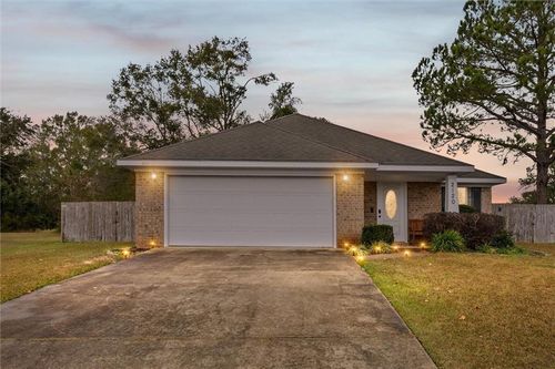 2120 Lumpkin Grove Ln, Mobile, AL, 36608-8838 | Card Image