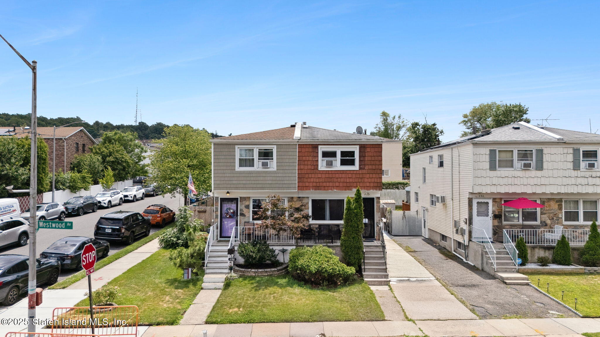 Residential in Staten Island 4