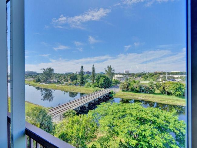 APT-601 - 2200 S Cypress Bend Dr, Condo with 2 bedrooms, 2 bathrooms and null parking in Pompano Beach FL | Image 64