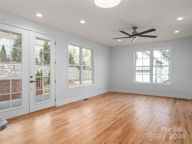 C - 36 Skyvue Ct, Townhouse with 2 bedrooms, 3 bathrooms and null parking in Saluda NC | Image 9
