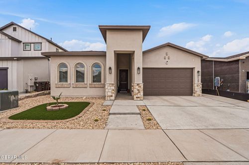 1123 Bronze Hill Ave, Santa Teresa, NM, 88008-5228 | Card Image