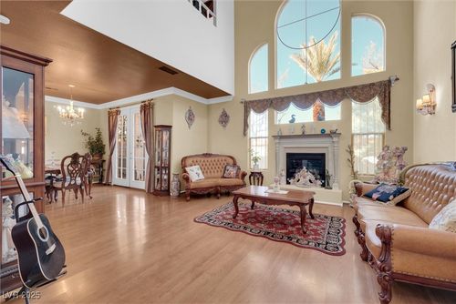 8756 Villa Faith Ave, Las Vegas, NV, 89147-8154 | Card Image