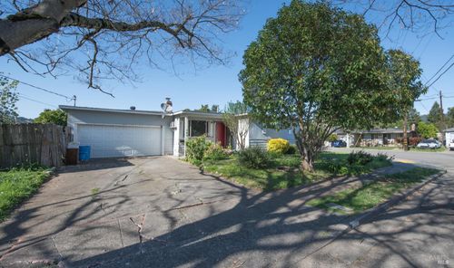 141 Hillview Drive, Cloverdale, CA, 95425 | Card Image