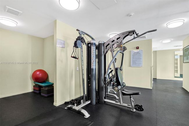 APT-2109 - 9055 Sw 73 Rd Ct, Condo with 3 bedrooms, 2 bathrooms and null parking in Pinecrest FL | Image 34