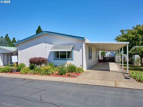4249 Larch St Ne, Salem, OR, 97305-3481 | Card Image