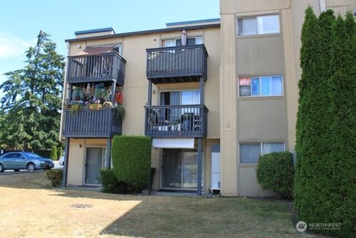 h-13-31003 14th Way S, Federal Way, WA, 98003 | Card Image
