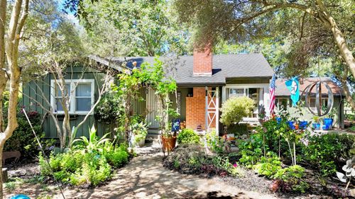 451 North St, Healdsburg, CA, 95448-4811 | Card Image