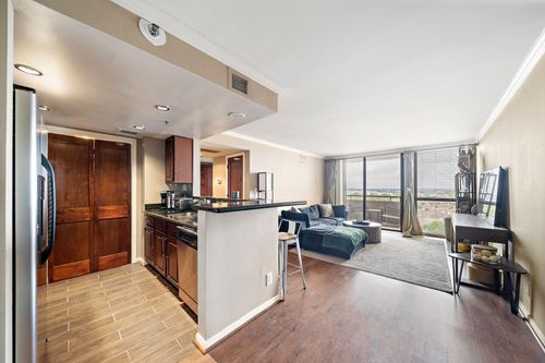 apt-1111-3525 Sage Rd, Houston, TX, 77056-7024 | Card Image