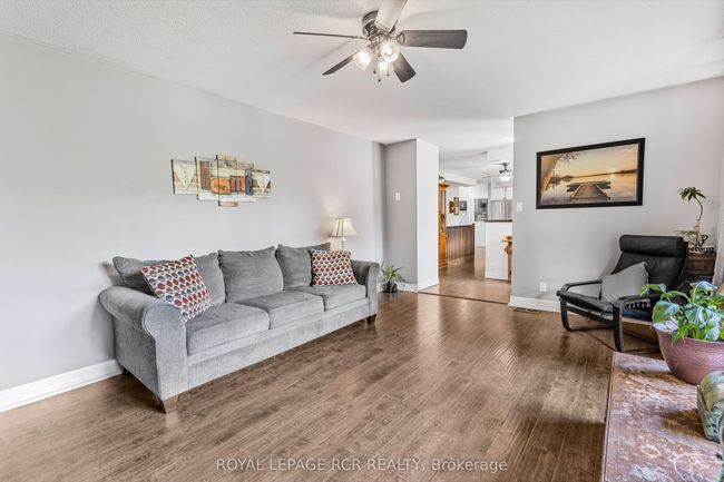 56 Maple Ave, House other with 3 bedrooms, 3 bathrooms and 6 parking in Adjala Tosorontio ON | Image 5