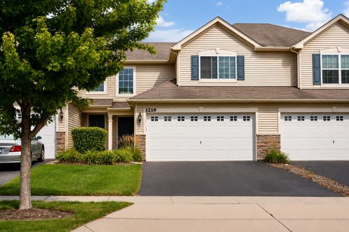 1219 Da Vinci Dr, HAMPSHIRE, IL, 60140-5600 | Card Image