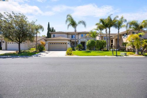3507 Keystone Loop, Discovery Bay, CA, 94505-2319 | Card Image